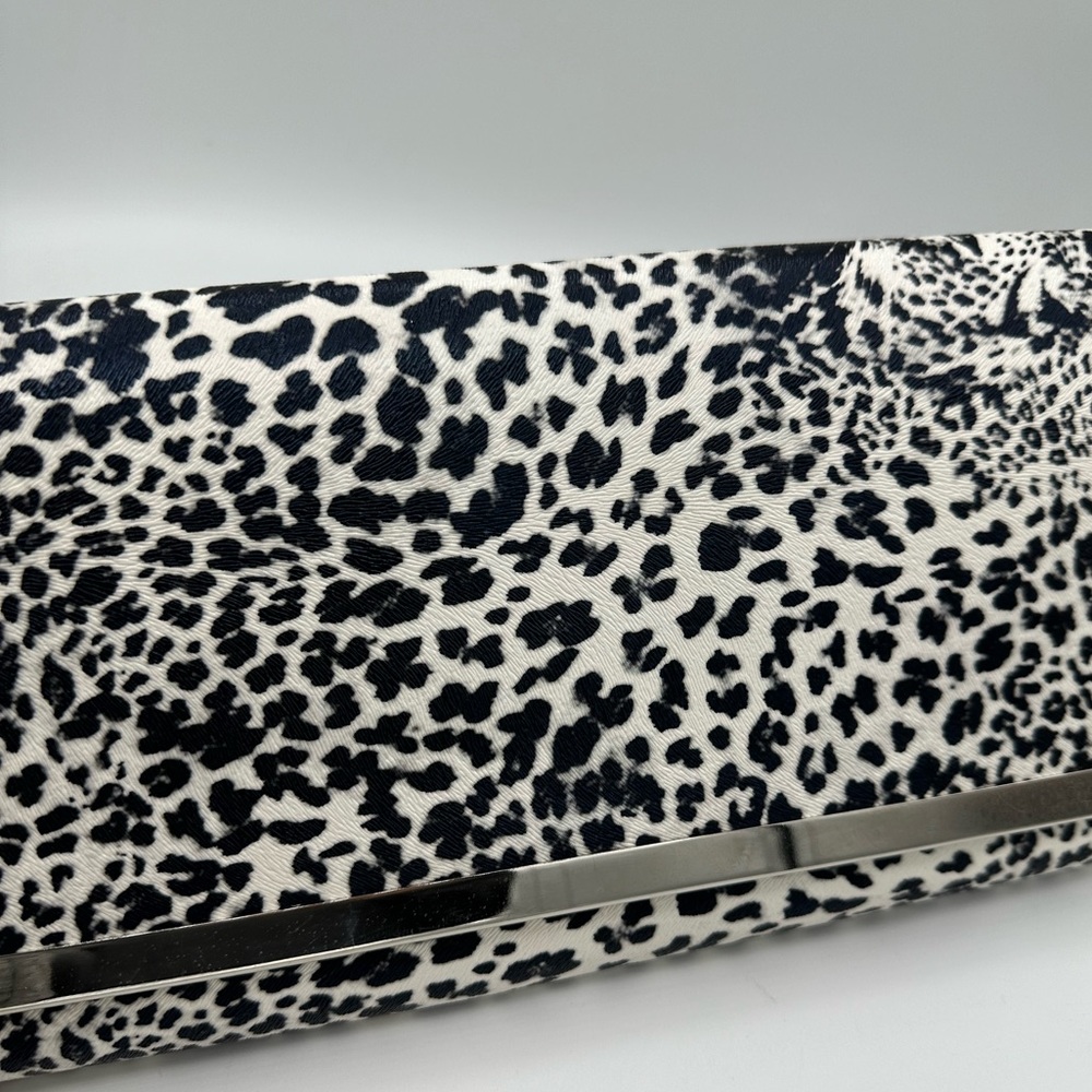 Clutch handbag - Picture 1 of 6